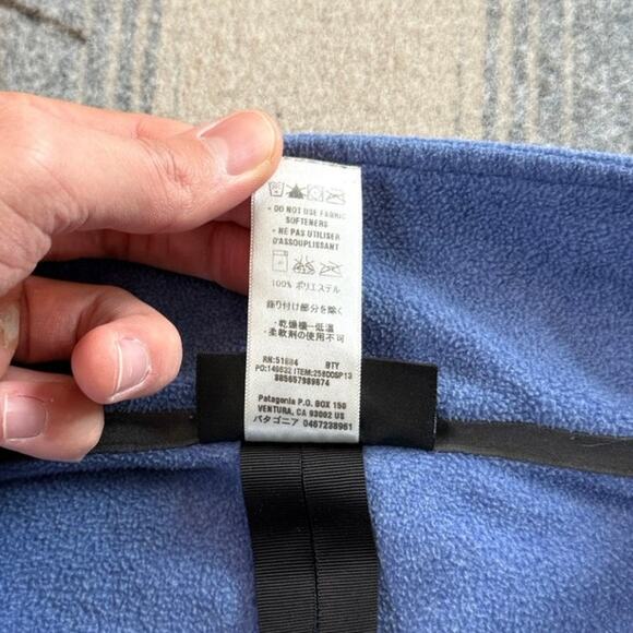 Women’s Patagonia Full Zip Fleece Jacket Size Medium Purple Spring 2013 Outdoor - Picture 4 of 10